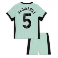 Billiga Chelsea Benoit Badiashile #5 Barnkläder Tredje fotbollskläder till baby 2023-24 Kortärmad (+ Korta byxor)